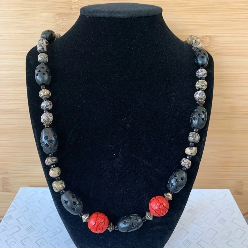 Vintage Chinese Carved Cinnabar and Natural Stone Bead Necklace Red Black Brown - Picture 1 of 5